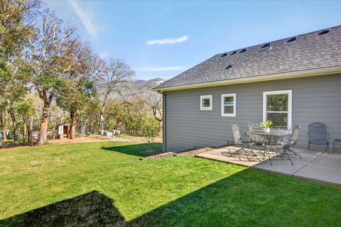 Tiny photo for 145 Lomas Road, Jacksonville, OR 97530 (MLS # 220217428)
