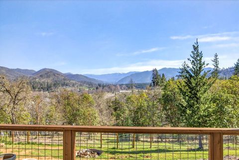 Tiny photo for 145 Lomas Road, Jacksonville, OR 97530 (MLS # 220217428)