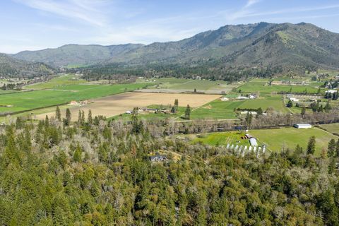 Tiny photo for 145 Lomas Road, Jacksonville, OR 97530 (MLS # 220217428)