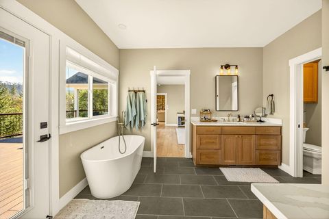 Tiny photo for 145 Lomas Road, Jacksonville, OR 97530 (MLS # 220217428)