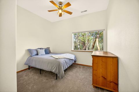 Tiny photo for 145 Lomas Road, Jacksonville, OR 97530 (MLS # 220217428)