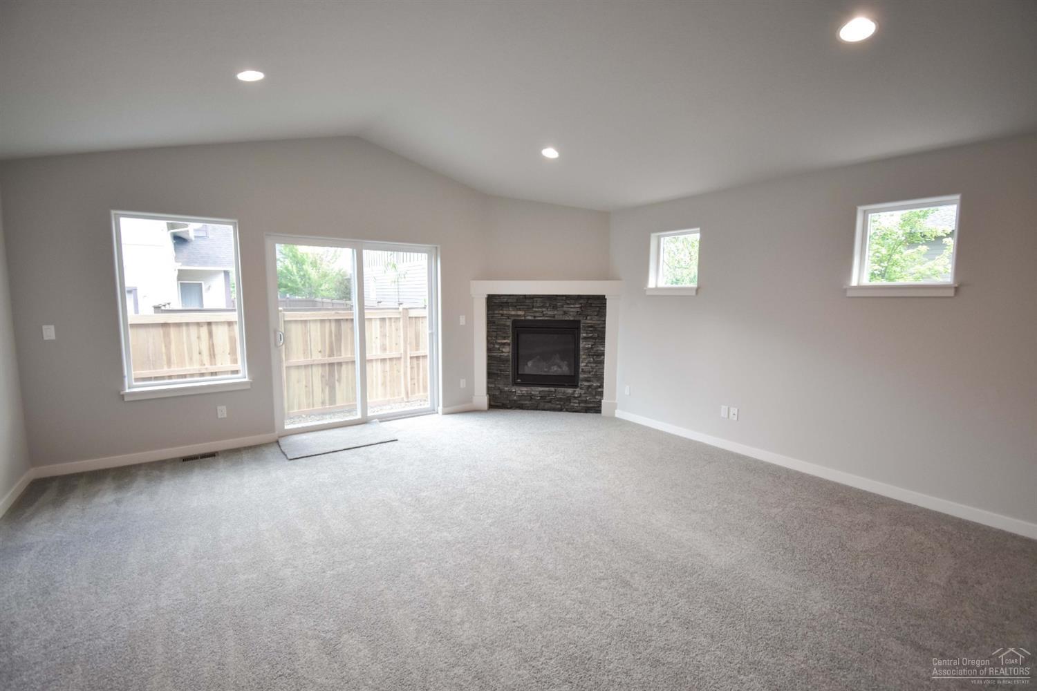 Oakview - Residential