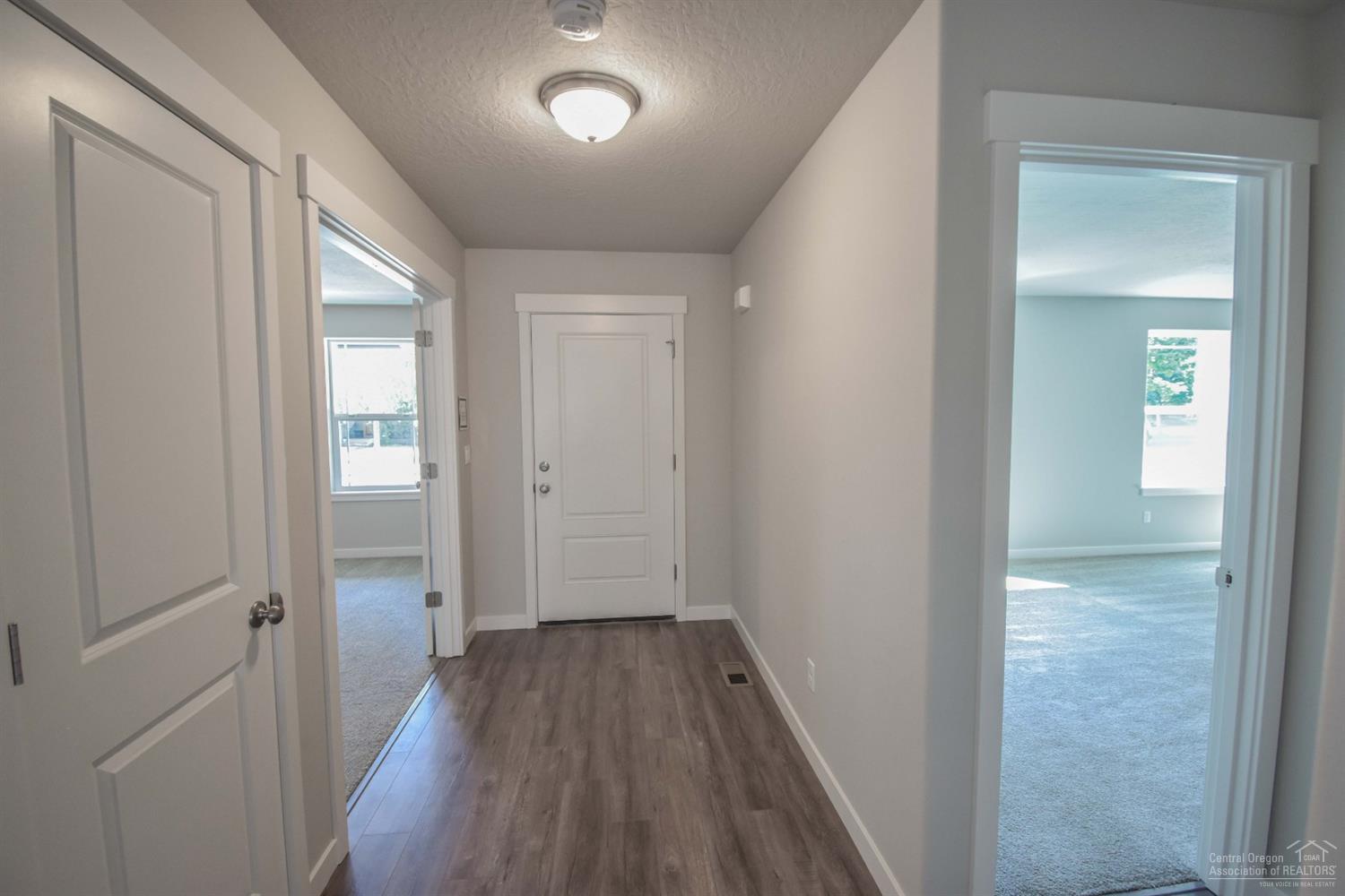 Oakview - Residential