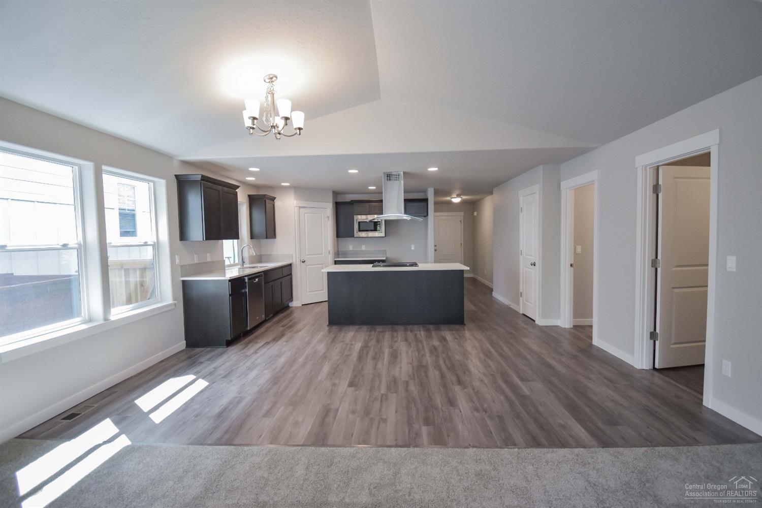 Oakview - Residential