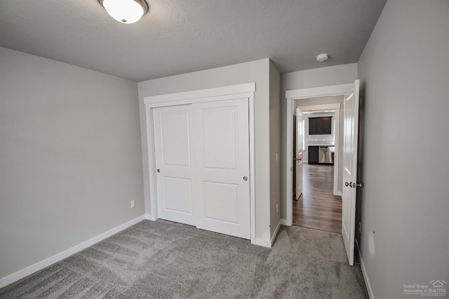 Oakview - Residential