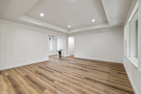 Tiny photo for 1211 Vine Maple Drive, Klamath Falls, OR 97601 (MLS # 220215634)