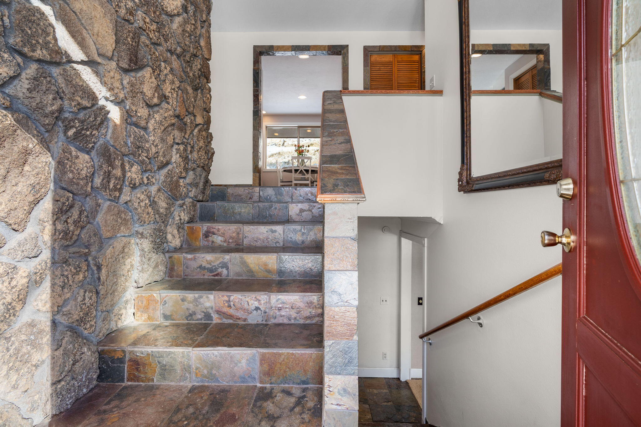 PleasVH - Residential