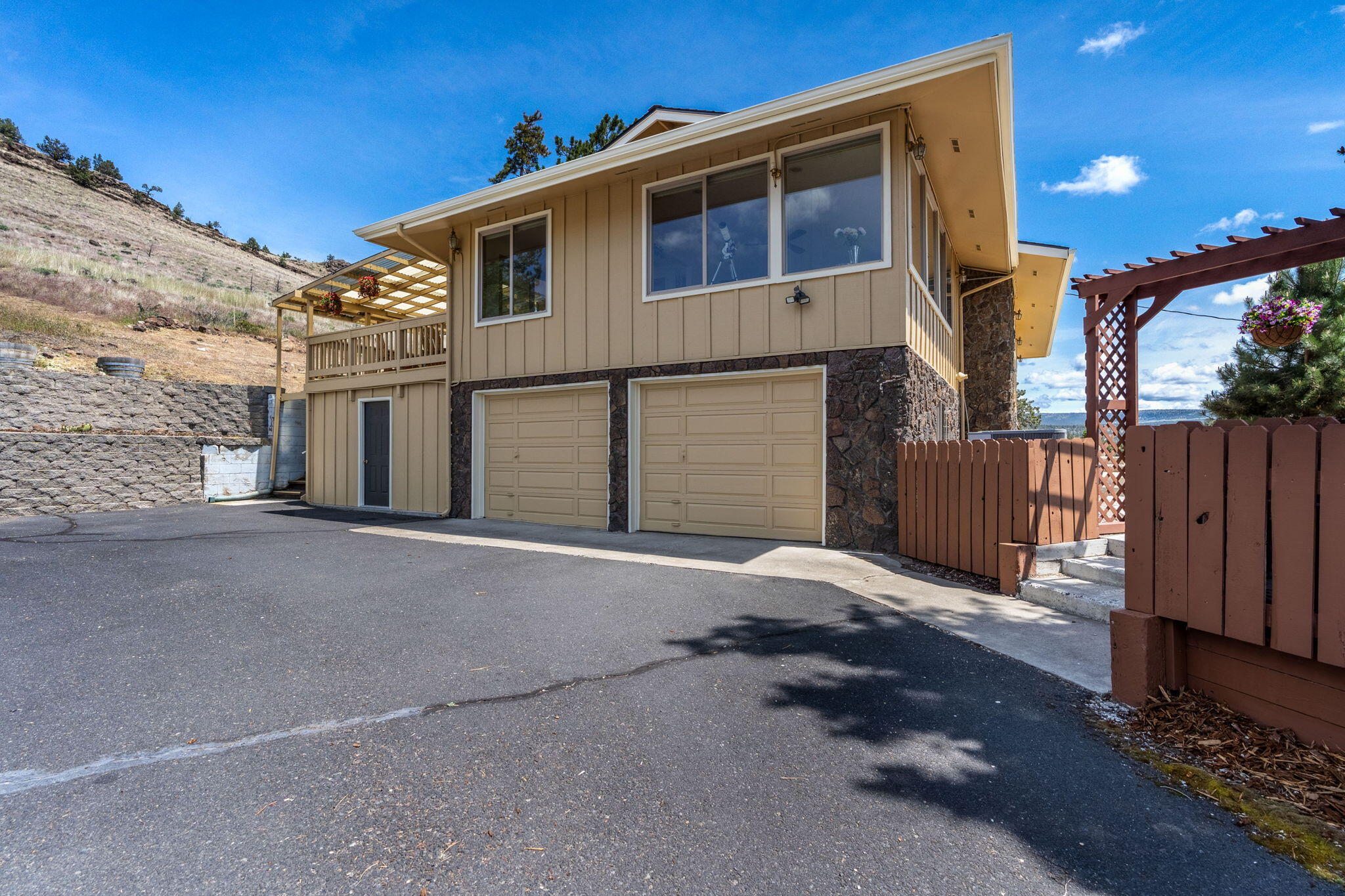 PleasVH - Residential