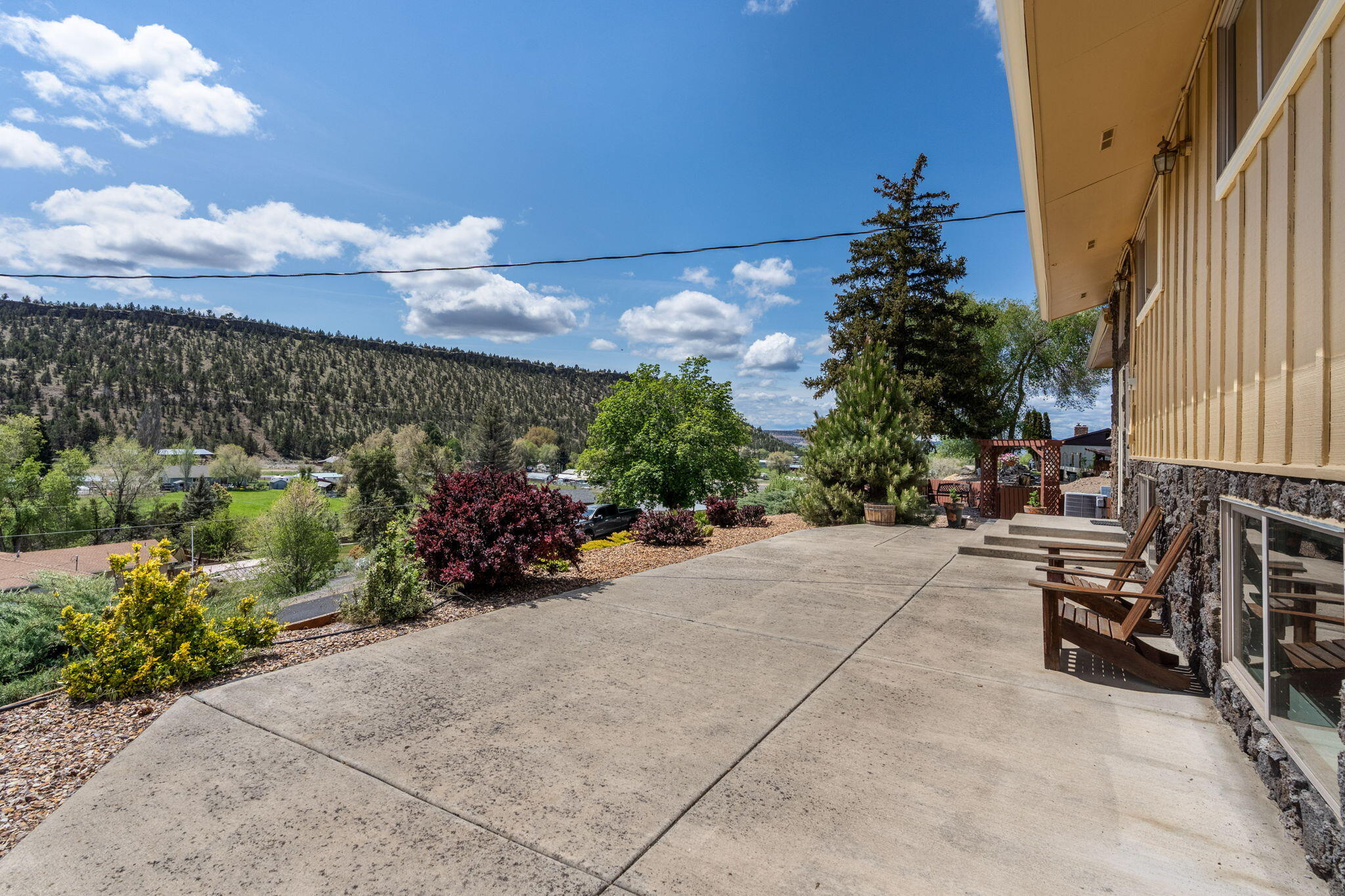 PleasVH - Residential