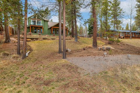 Tiny photo for 56340 Solar Drive, Bend, OR 97707 (MLS # 220217050)