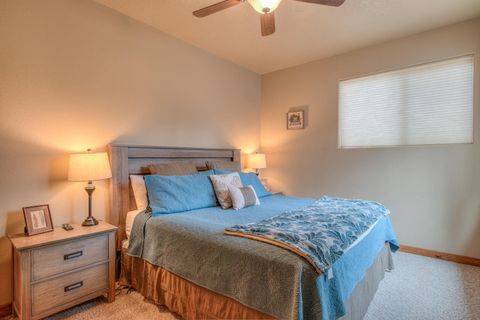 Tiny photo for 56340 Solar Drive, Bend, OR 97707 (MLS # 220217050)