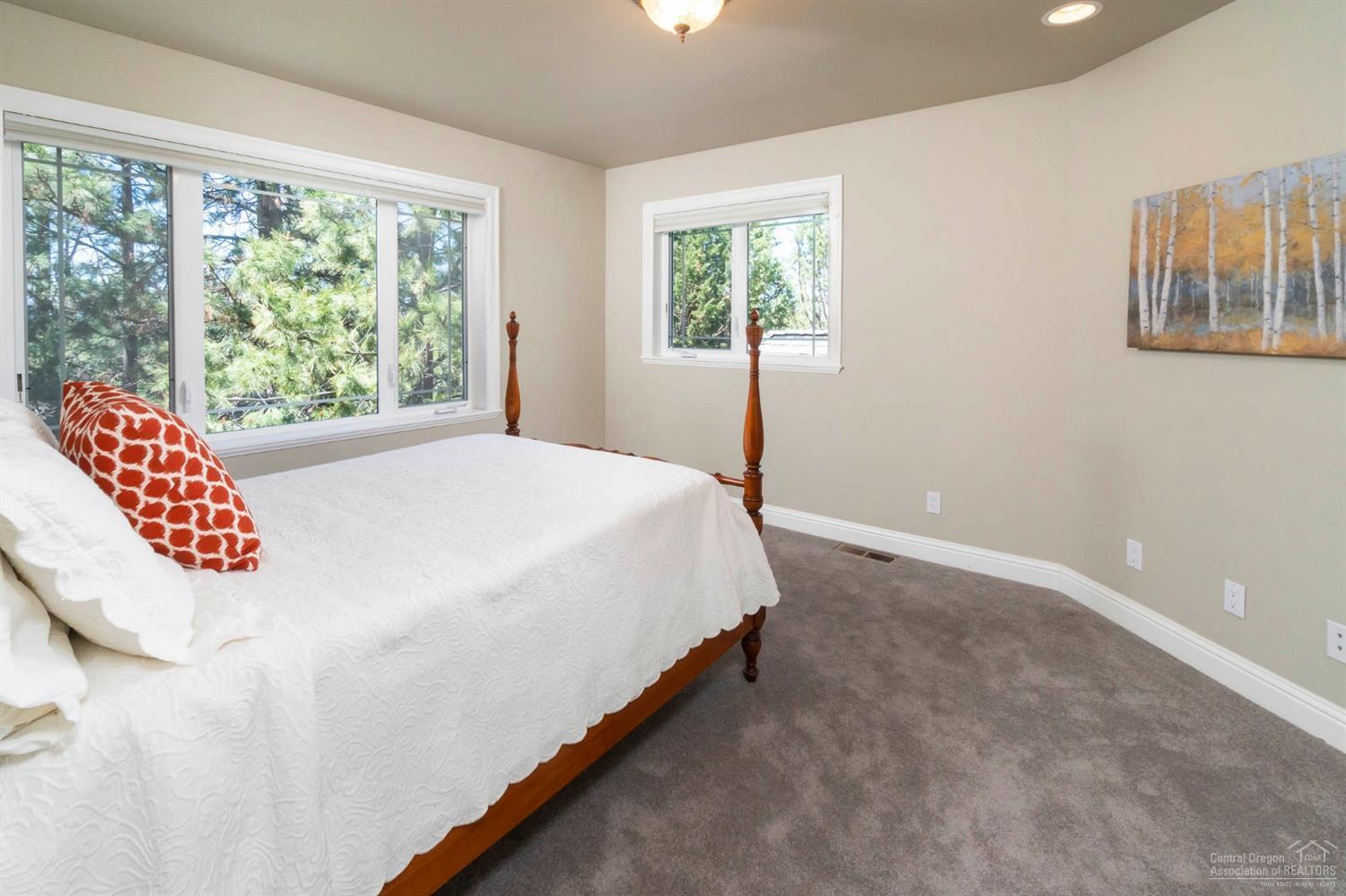 Awbrey Butte - Residential