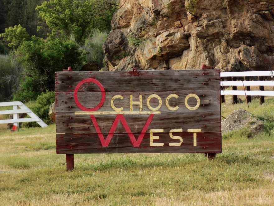 Beautiful horse community w/private fishing lake, ATV, hiking & horse trails, swimming pool, stable and community water. This well maintained home can be your vacation paradise with plenty of room for a large family. If you are enjoy cabin living then this home is for you. 1 bedroom 2 bathroom upstairs & a full daylight basement w/full bath down. Large kitchen w/an open floor plan. Enjoy the sunsets overlooking the valley & mountain views on the upper deck. Fully fenced yard w/new 12x16 Tuff Shed.