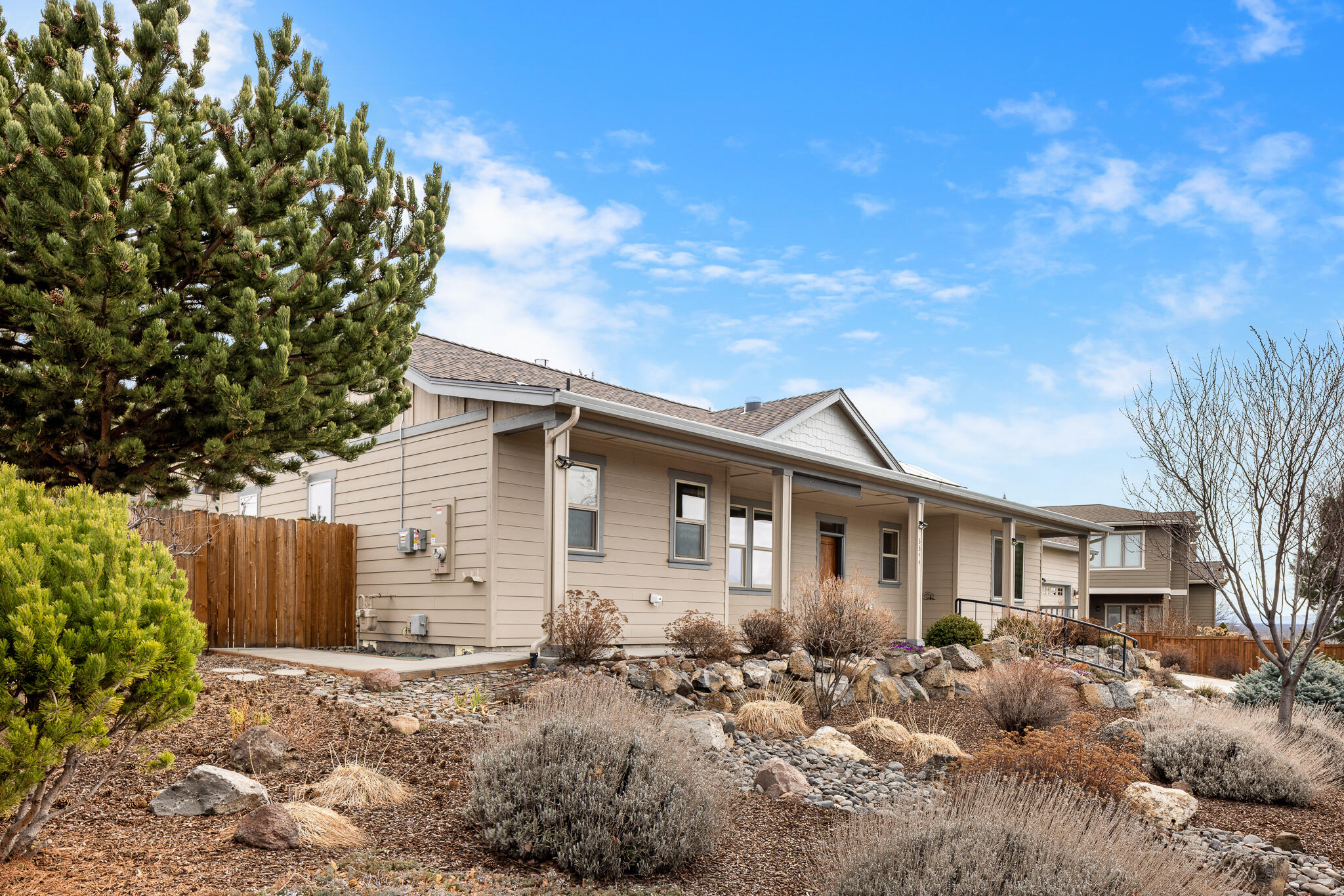 3344 SW Cascade Vista Drive