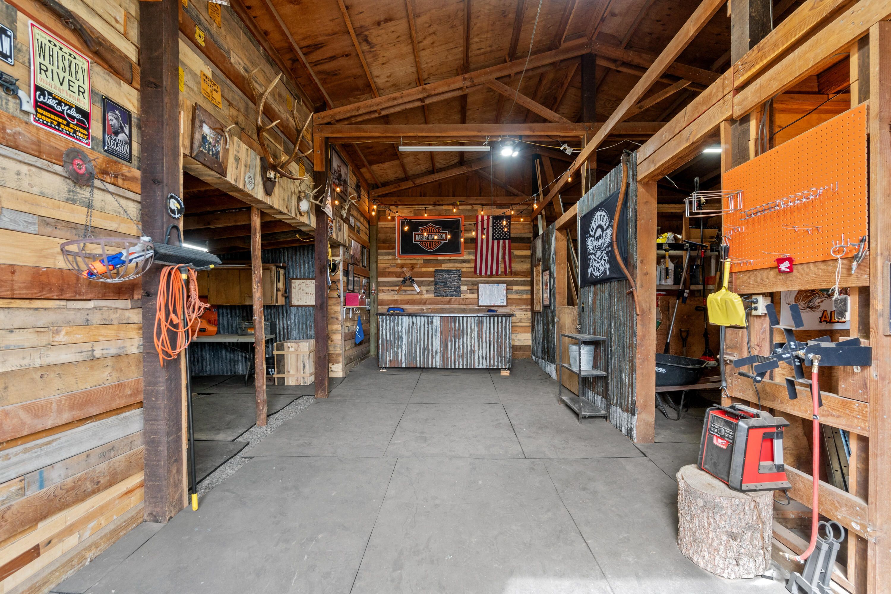 Wallace Acres - Residential