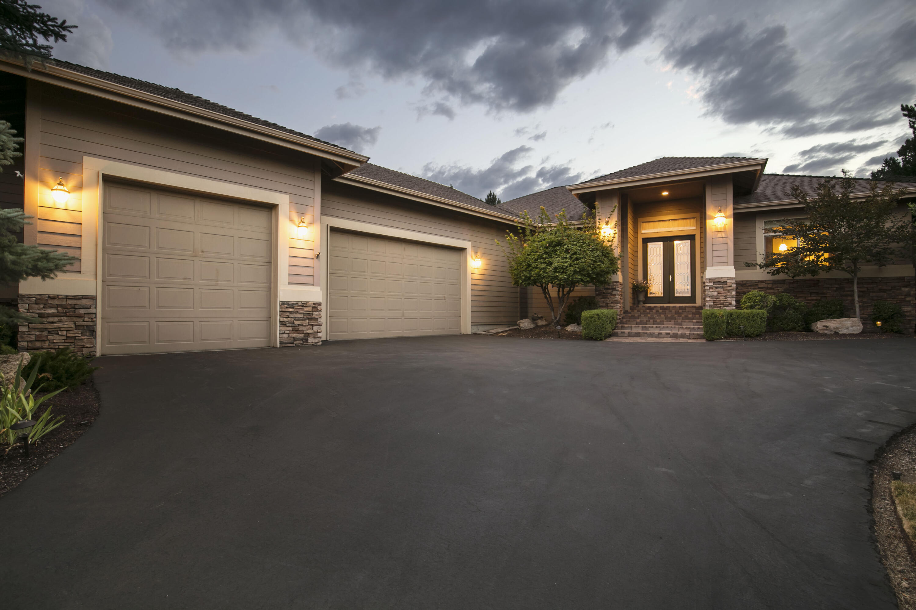 Ridge At Eagle Crest - Residential