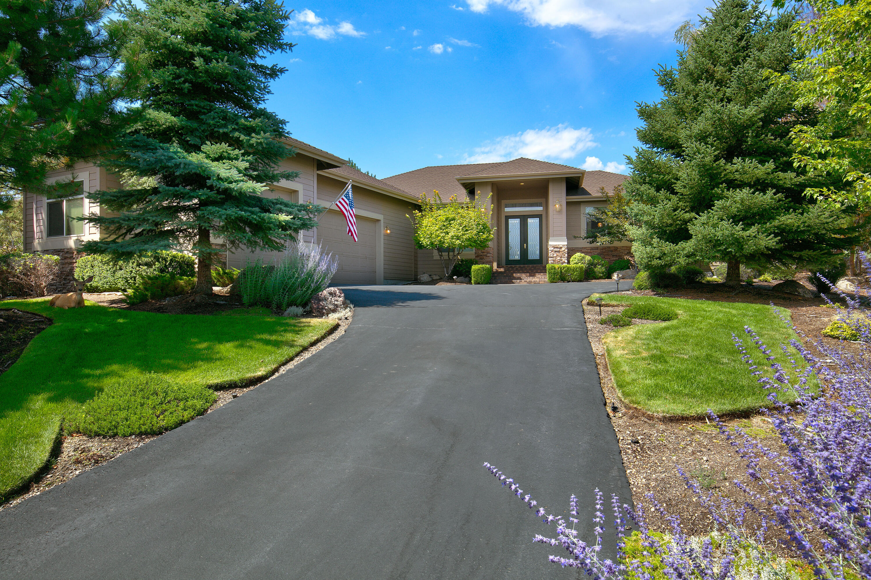 Ridge At Eagle Crest - Residential