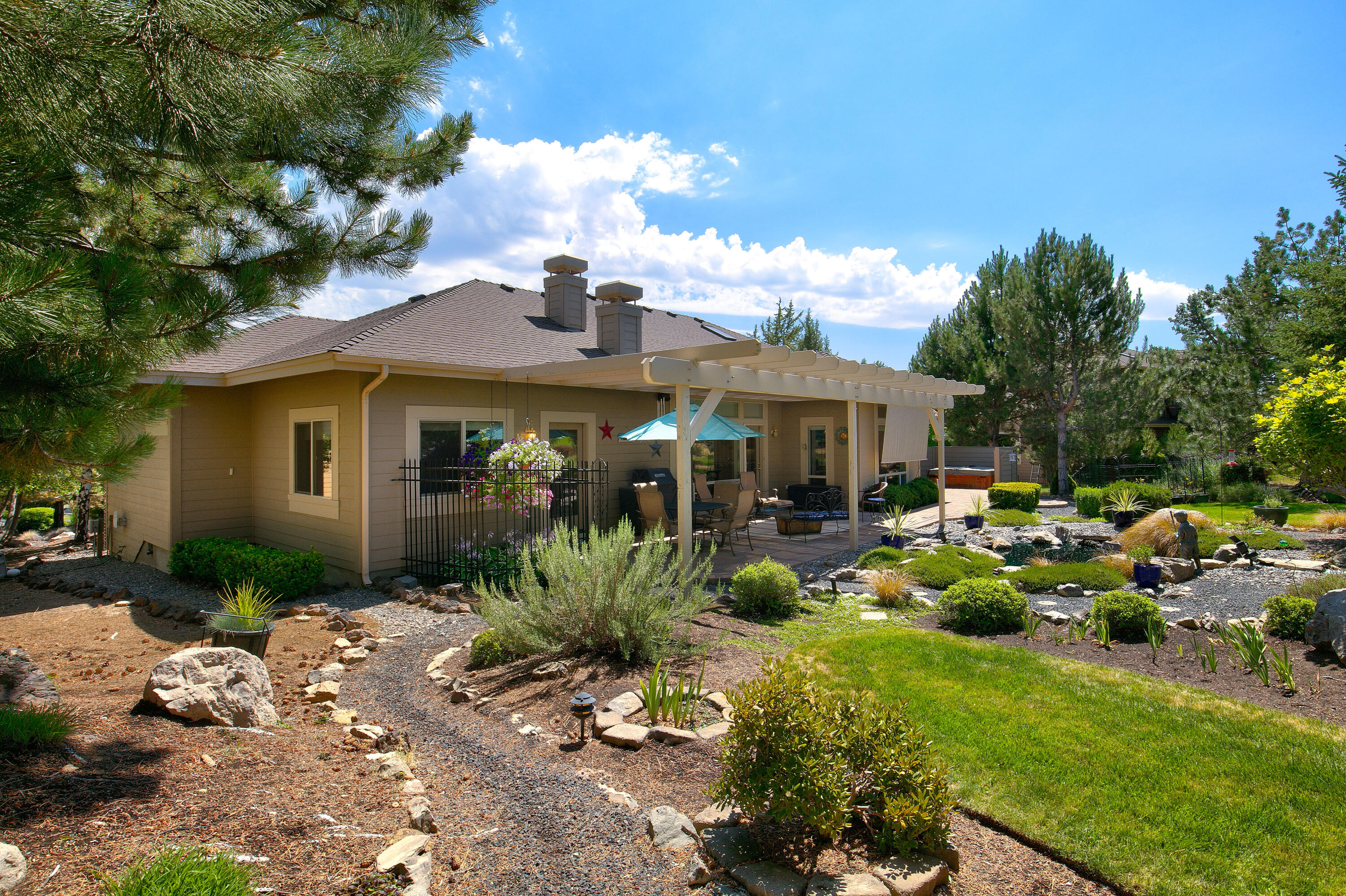 Ridge At Eagle Crest - Residential