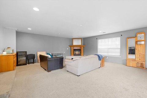 Tiny photo for 835 Redwood Avenue, Butte Falls, OR 97522 (MLS # 220217083)