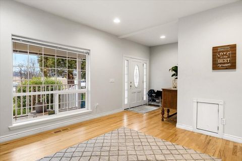 Tiny photo for 835 Redwood Avenue, Butte Falls, OR 97522 (MLS # 220217083)