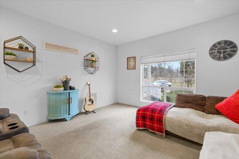 Tiny photo for 835 Redwood Avenue, Butte Falls, OR 97522 (MLS # 220217083)