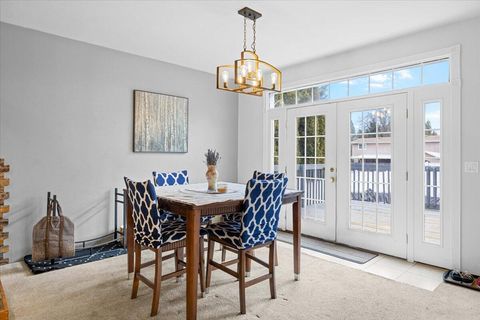 Tiny photo for 835 Redwood Avenue, Butte Falls, OR 97522 (MLS # 220217083)