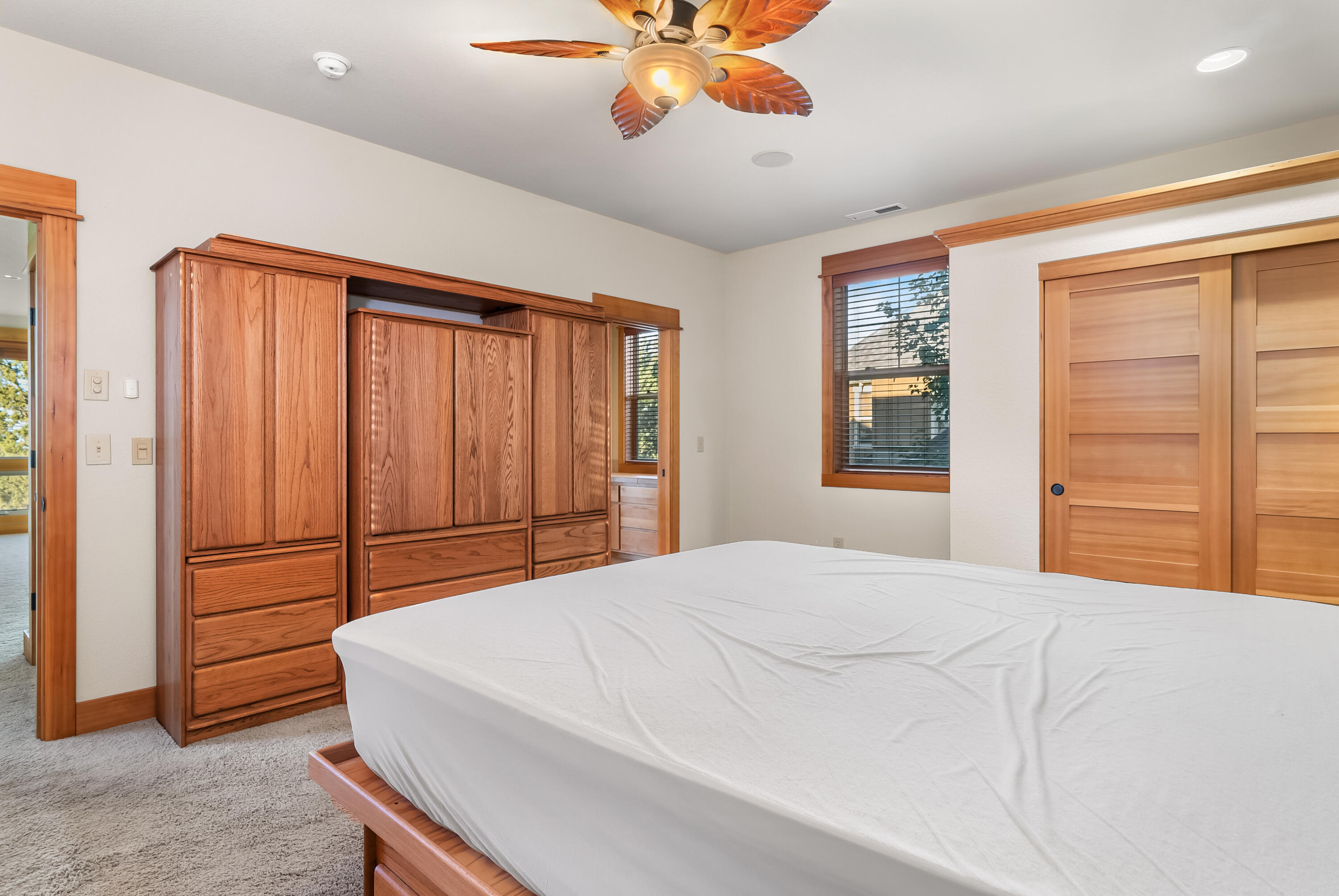 Eagle Crest - Residential