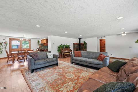 Tiny photo for 16025 Sunset Lane, La Pine, OR 97739 (MLS # 220225267)