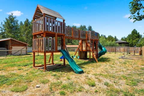 Tiny photo for 16025 Sunset Lane, La Pine, OR 97739 (MLS # 220225267)