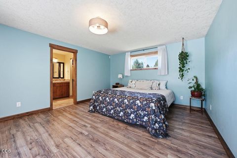 Tiny photo for 16025 Sunset Lane, La Pine, OR 97739 (MLS # 220225267)