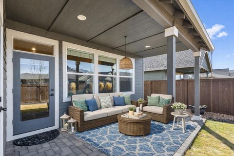 Tiny photo for 4201 SW 42nd Street, Redmond, OR 97756 (MLS # 220216840)