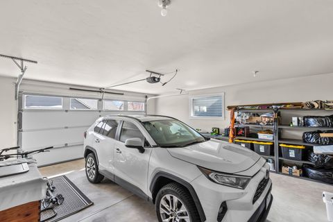 Tiny photo for 4201 SW 42nd Street, Redmond, OR 97756 (MLS # 220216840)