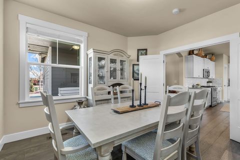 Tiny photo for 4201 SW 42nd Street, Redmond, OR 97756 (MLS # 220216840)