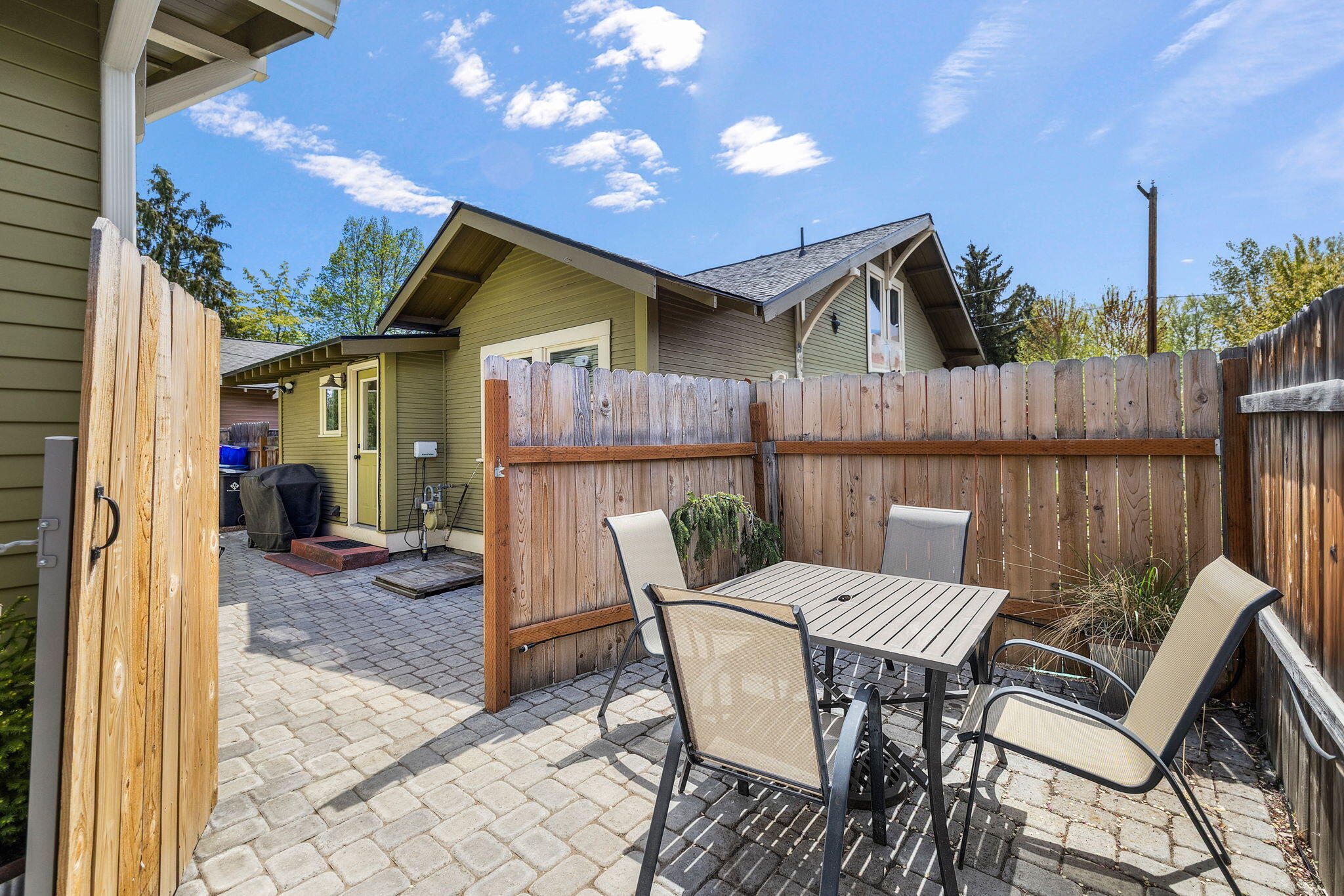 Staats - Residential