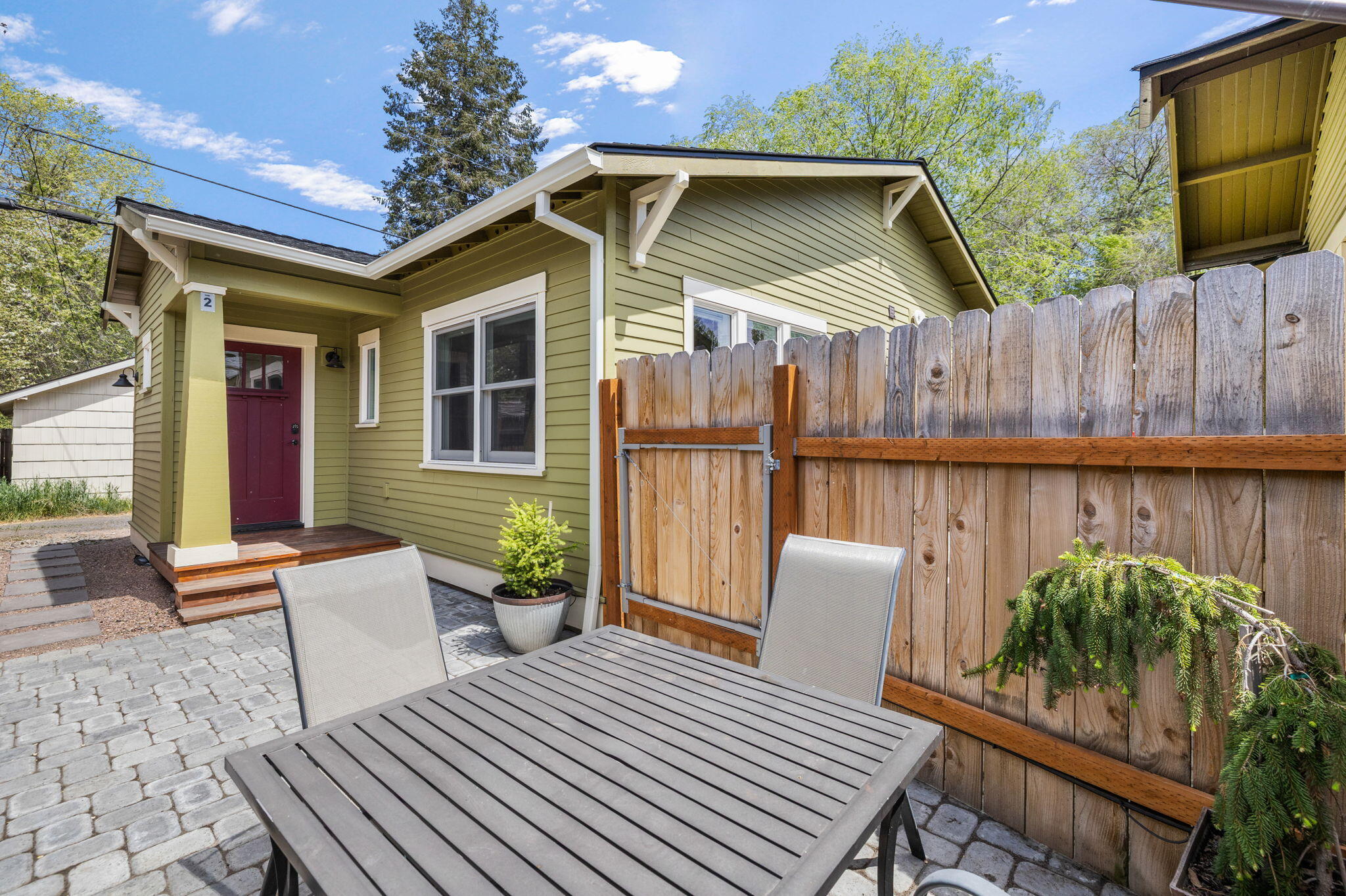 Staats - Residential