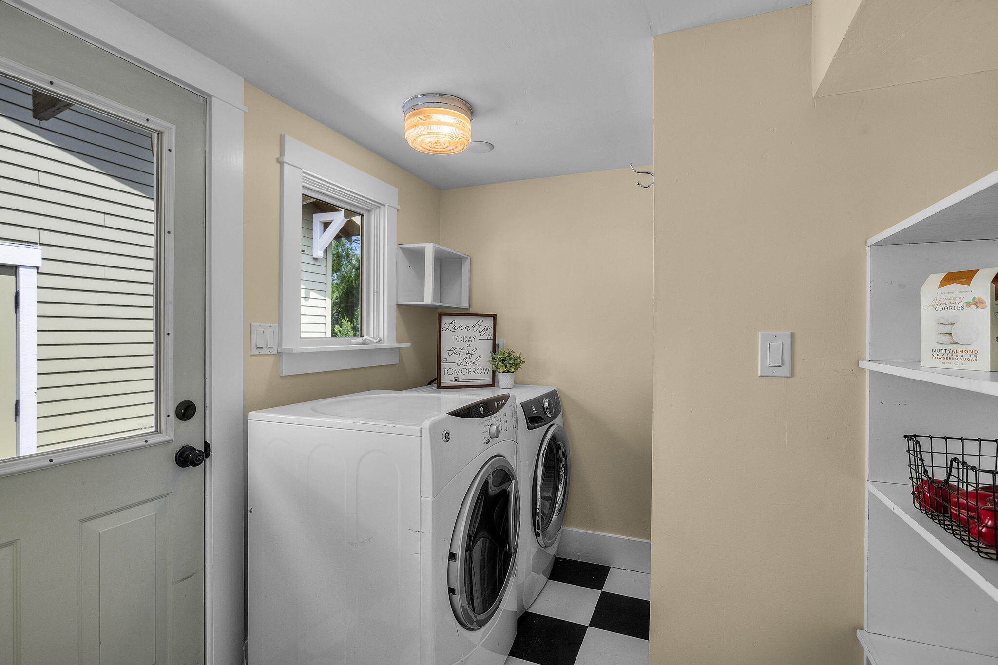 Staats - Residential