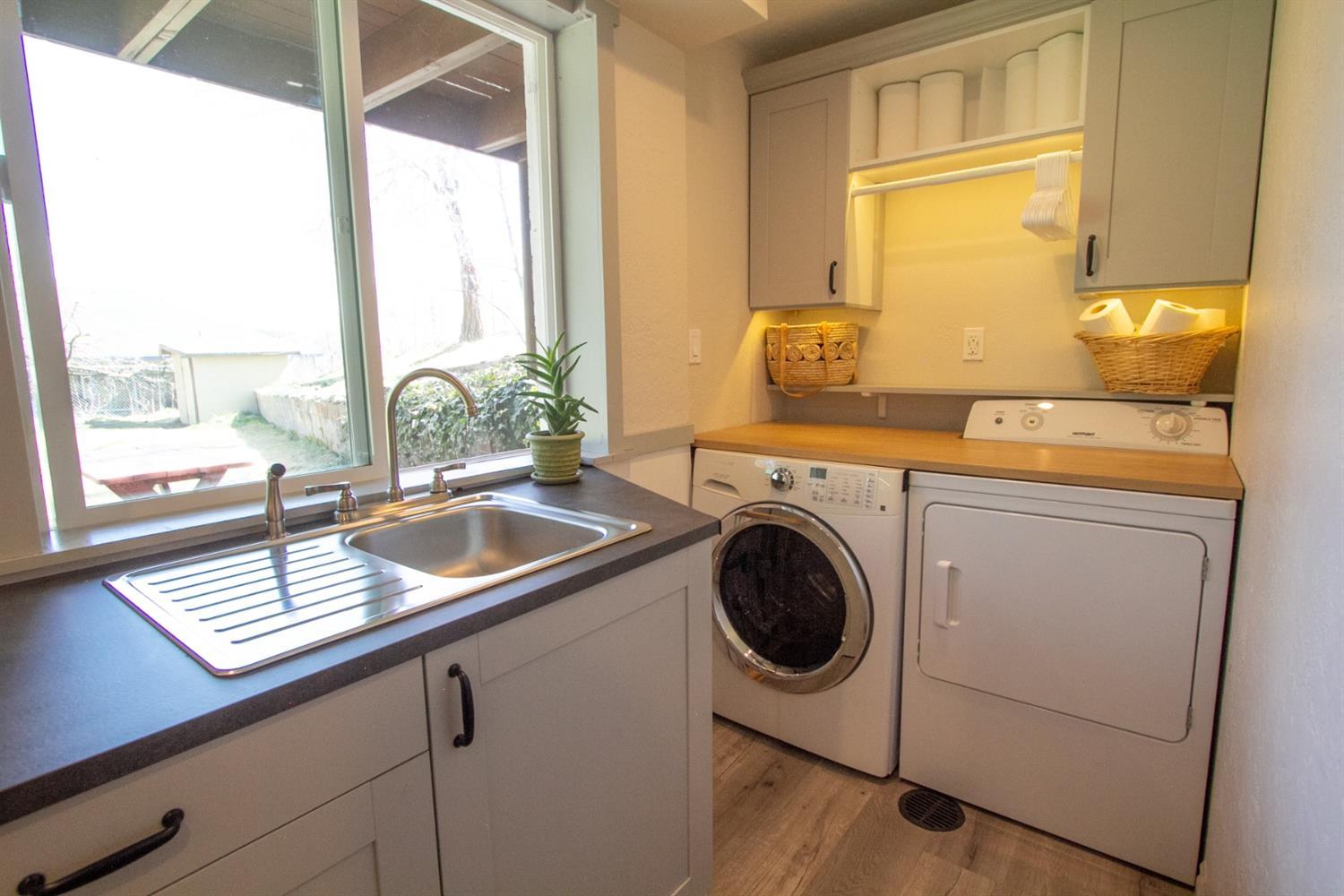 Moyina - Residential