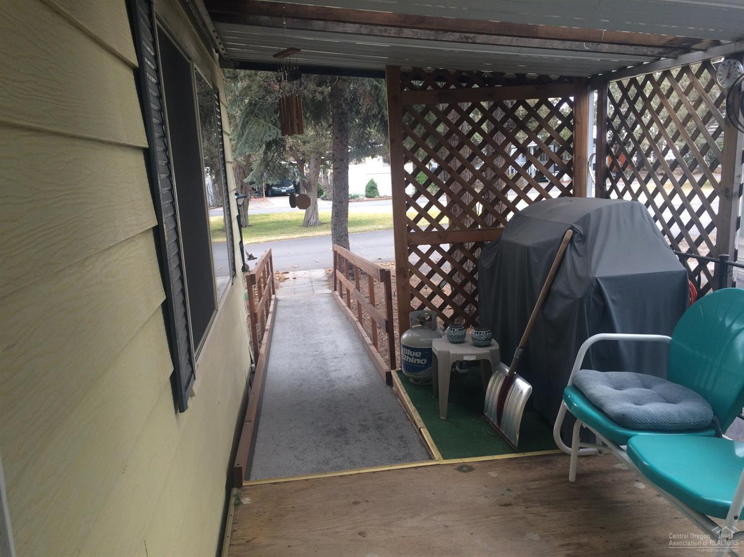 Rock Arbor Villa - Residential