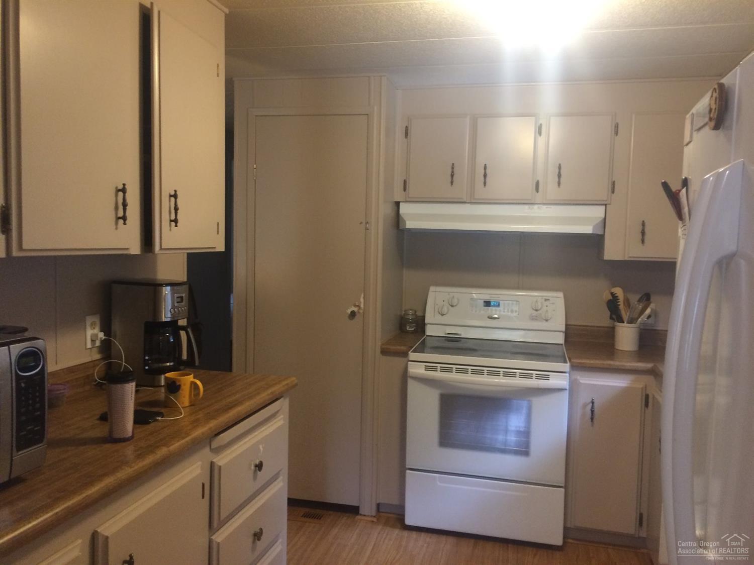 Rock Arbor Villa - Residential