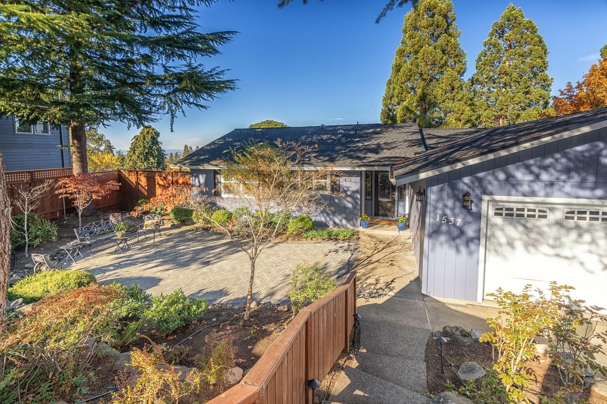 Black Oak Terrace - Residential