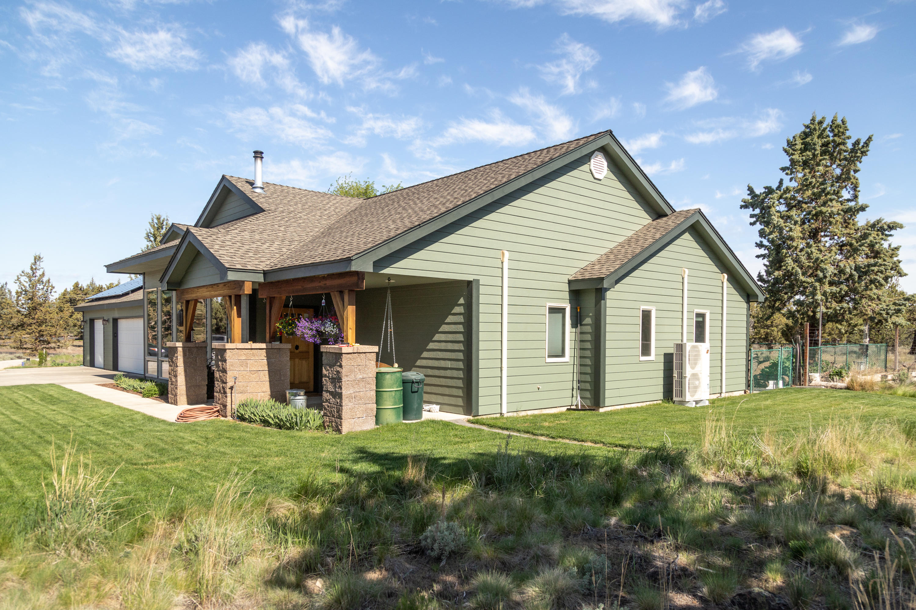 Crestridge Estate - Residential