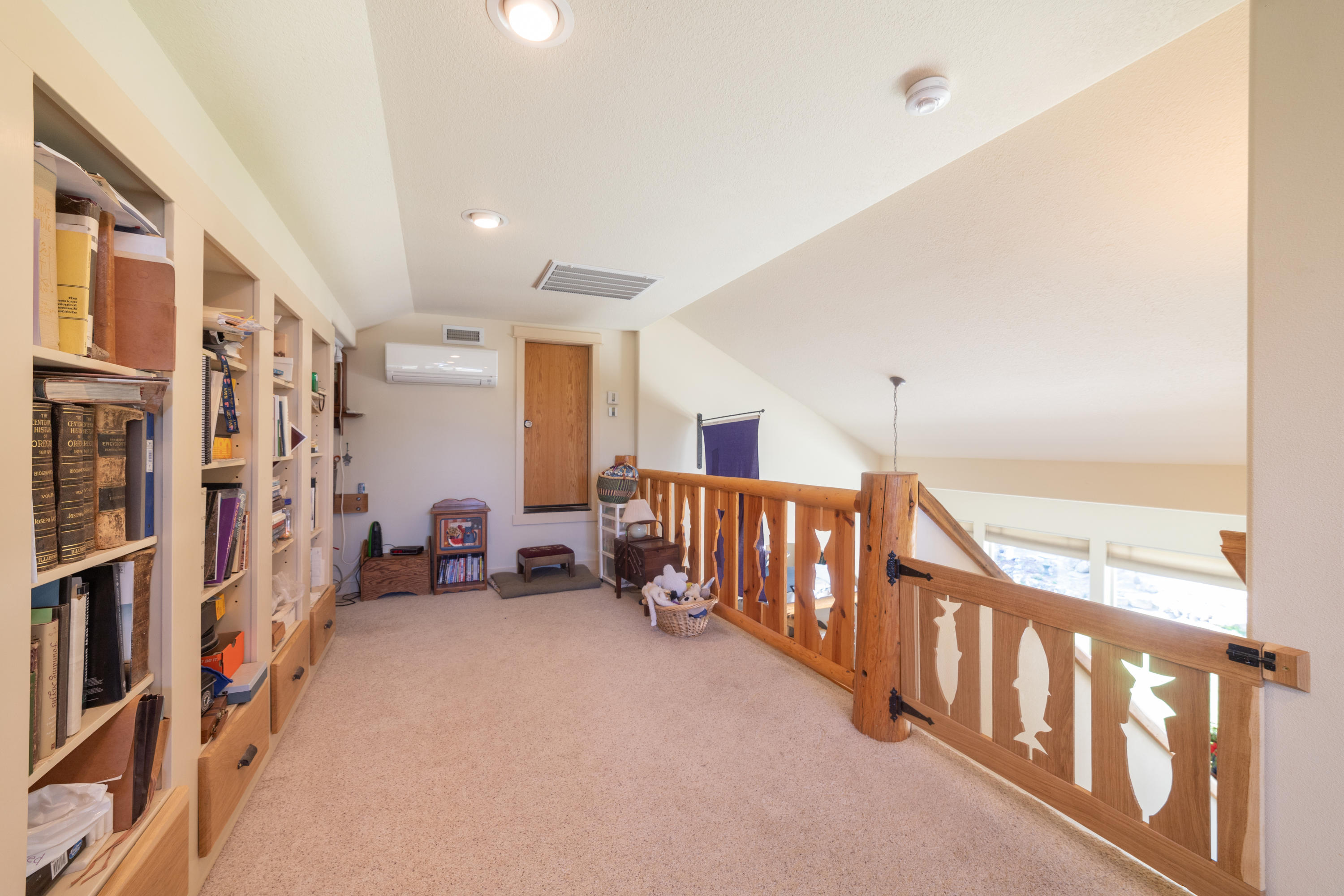 Crestridge Estate - Residential