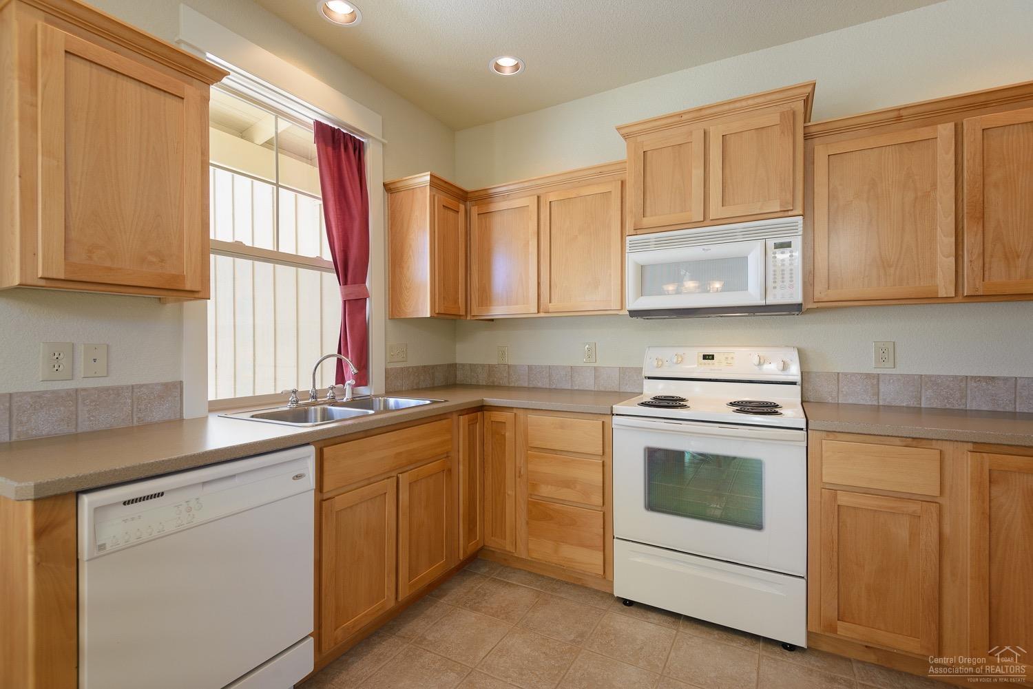 Eagle Crest - Residential