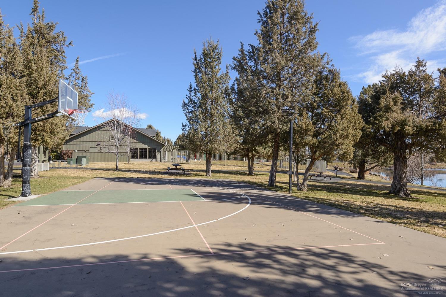 Eagle Crest - Residential