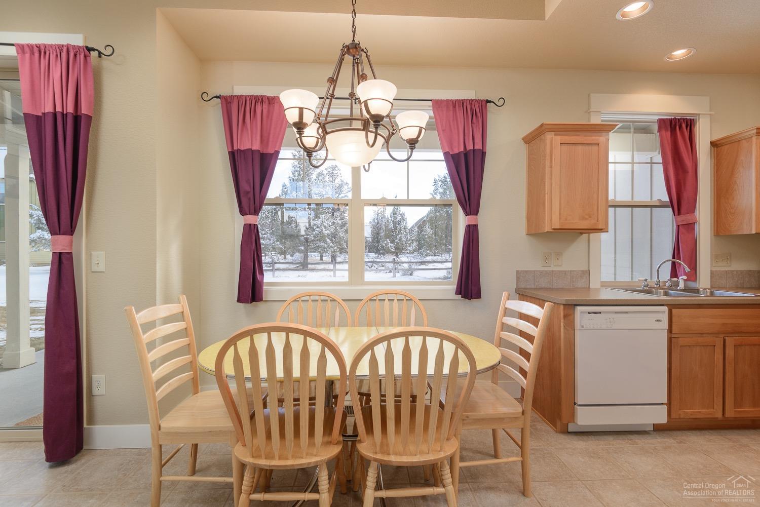 Eagle Crest - Residential