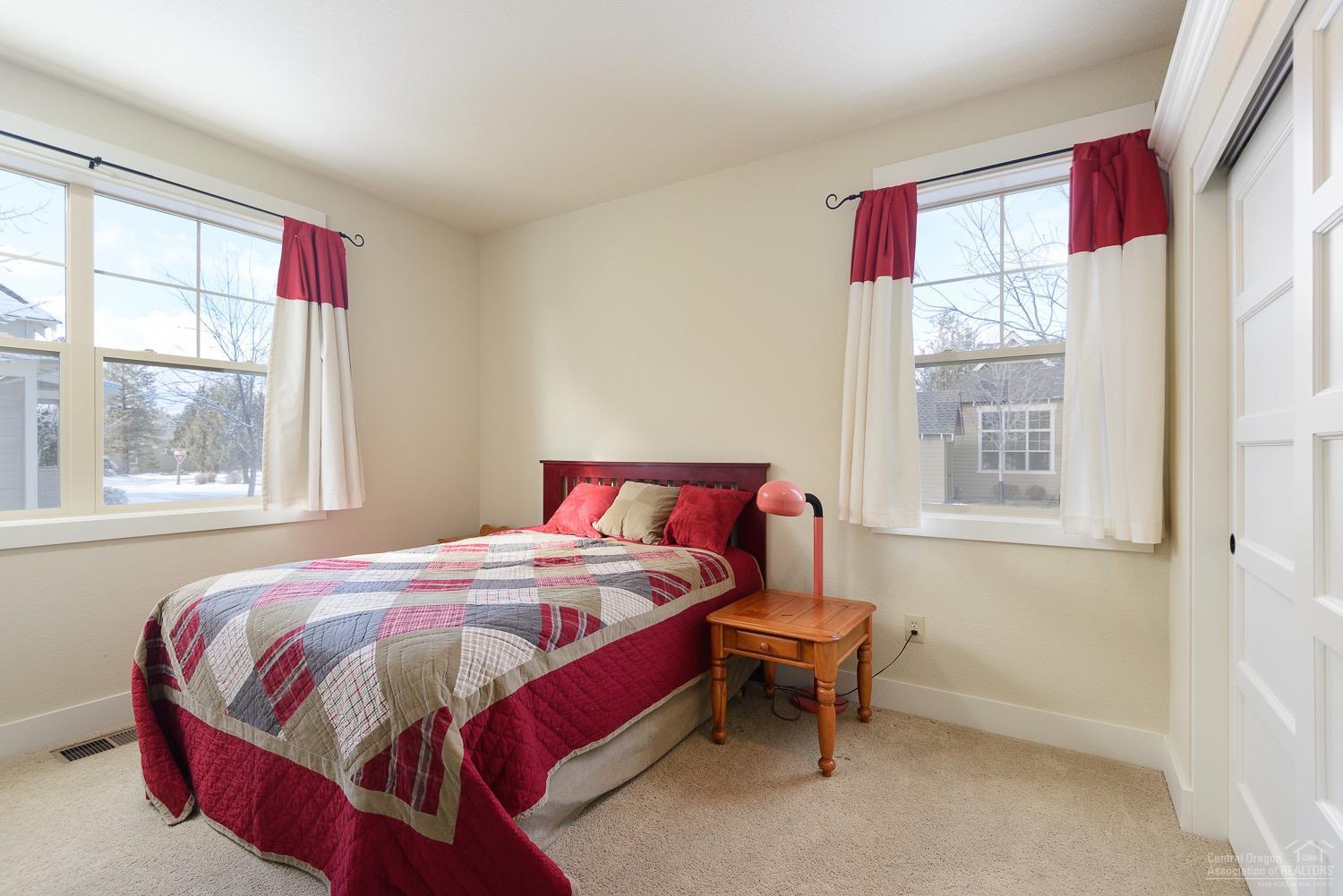 Eagle Crest - Residential