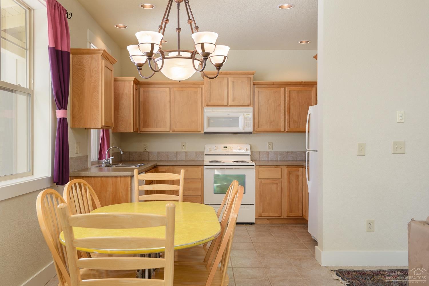 Eagle Crest - Residential