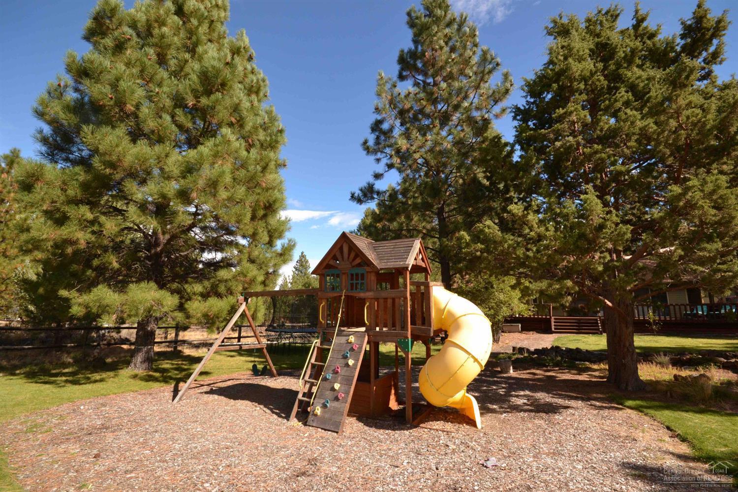 Woodside Ranch - Residential