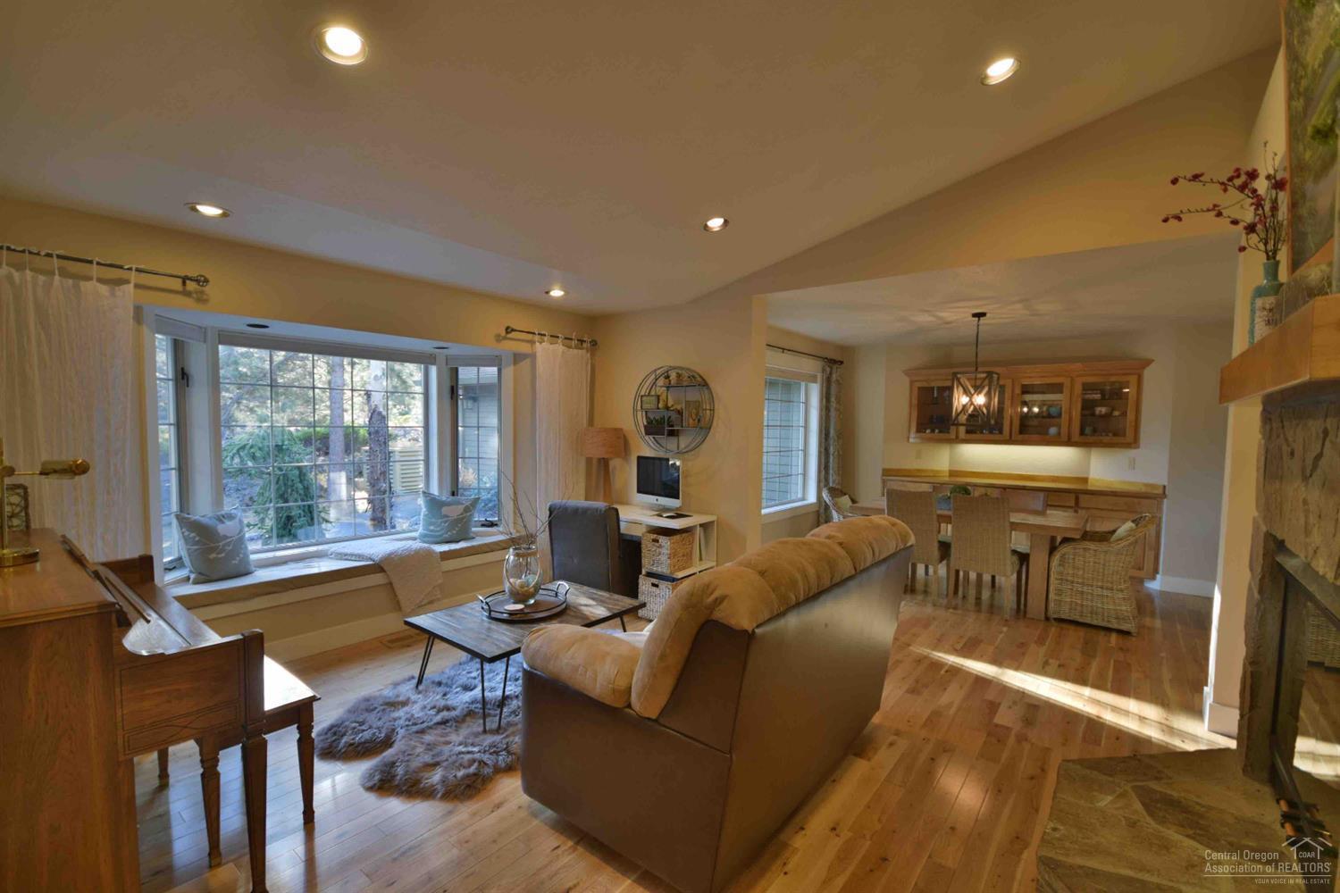 Woodside Ranch - Residential