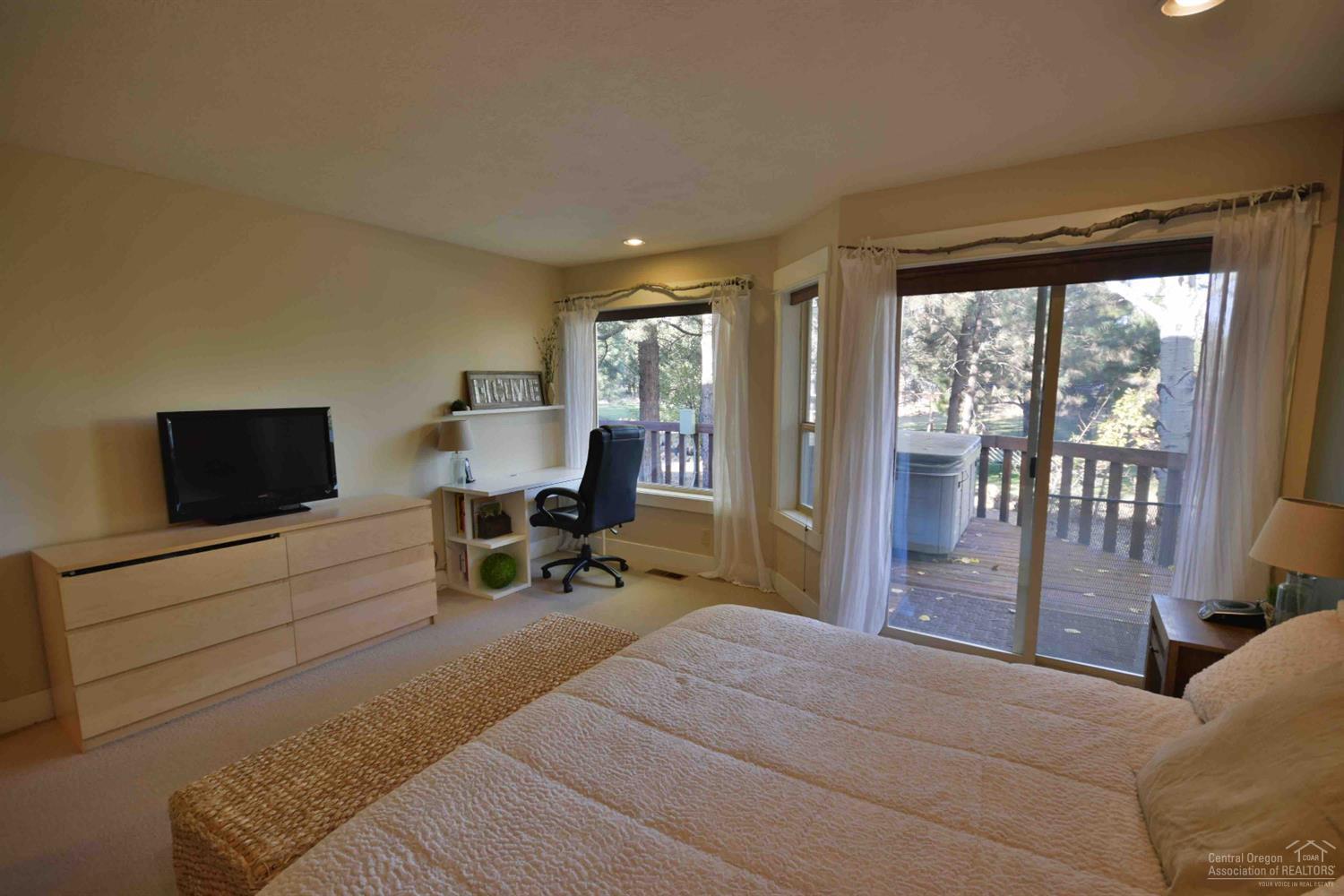 Woodside Ranch - Residential